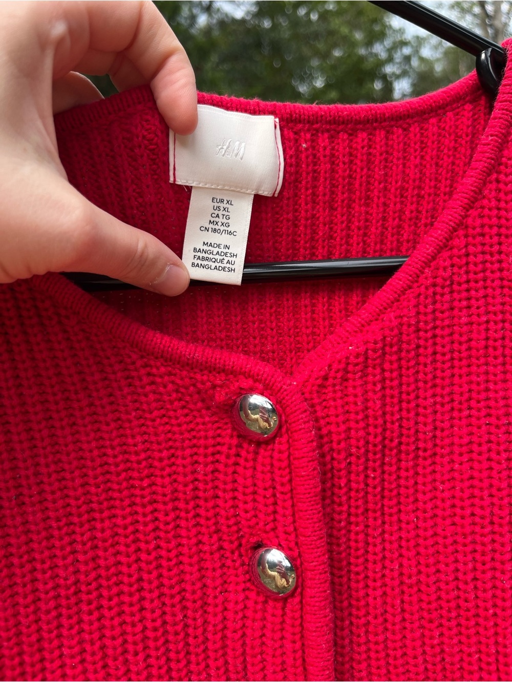 H&M Red Ribbed Short-Sleeve Button-Front Top - Picture 2 of 4